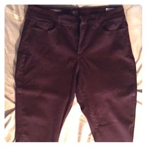 Great wine/burgundy jeggings worn only a few times